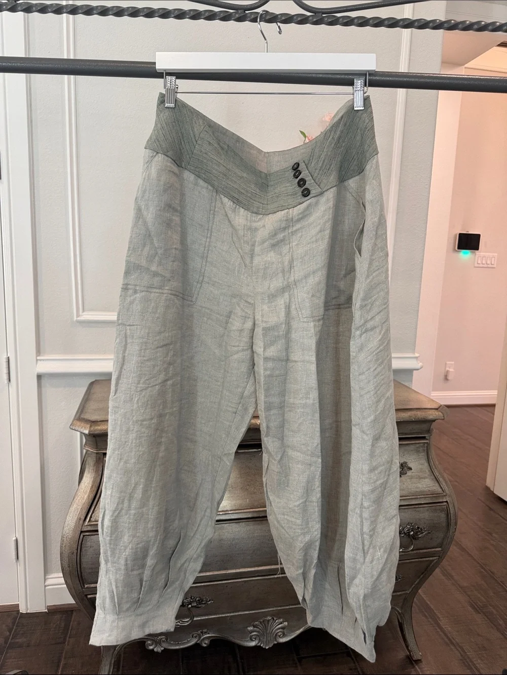 MWOT Zara Sage sarouel Green